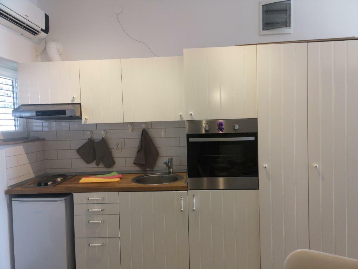 Apartman Studio Kod Ujevica Baška Voda Dış mekan fotoğraf